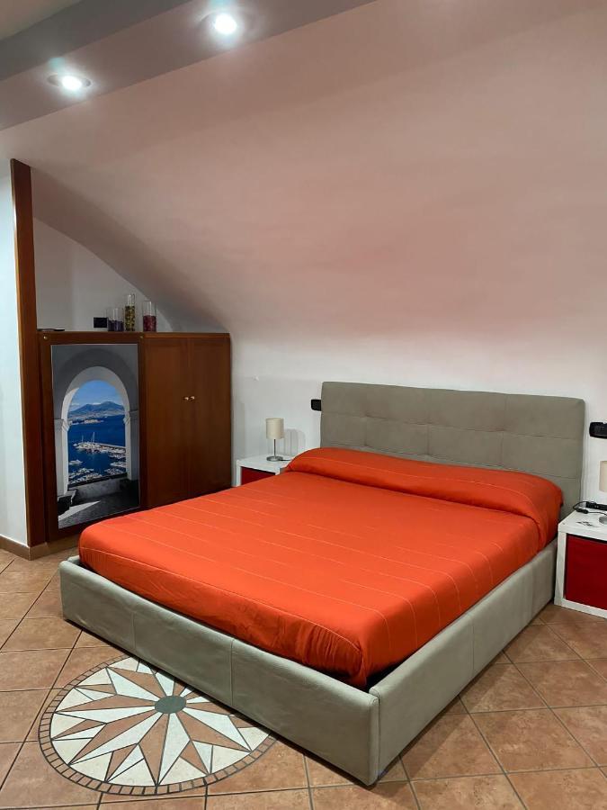 In Love: Balconcino Spaccanapoli Appartement