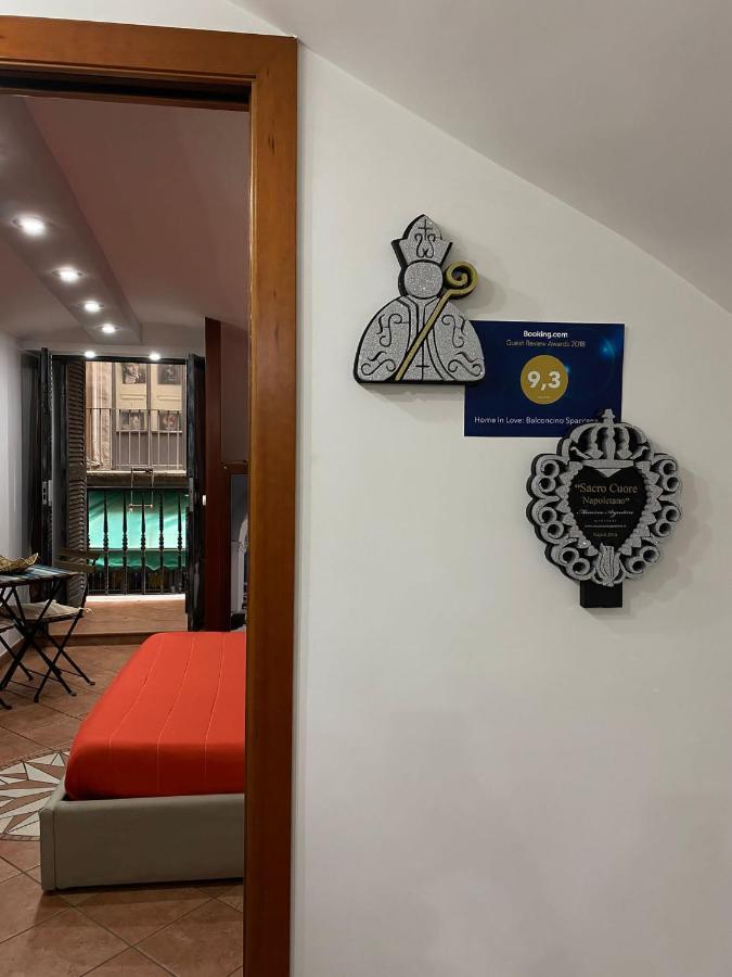 In Love: Balconcino Spaccanapoli Appartement