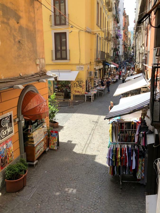 In Love: Balconcino Spaccanapoli Appartement Napels