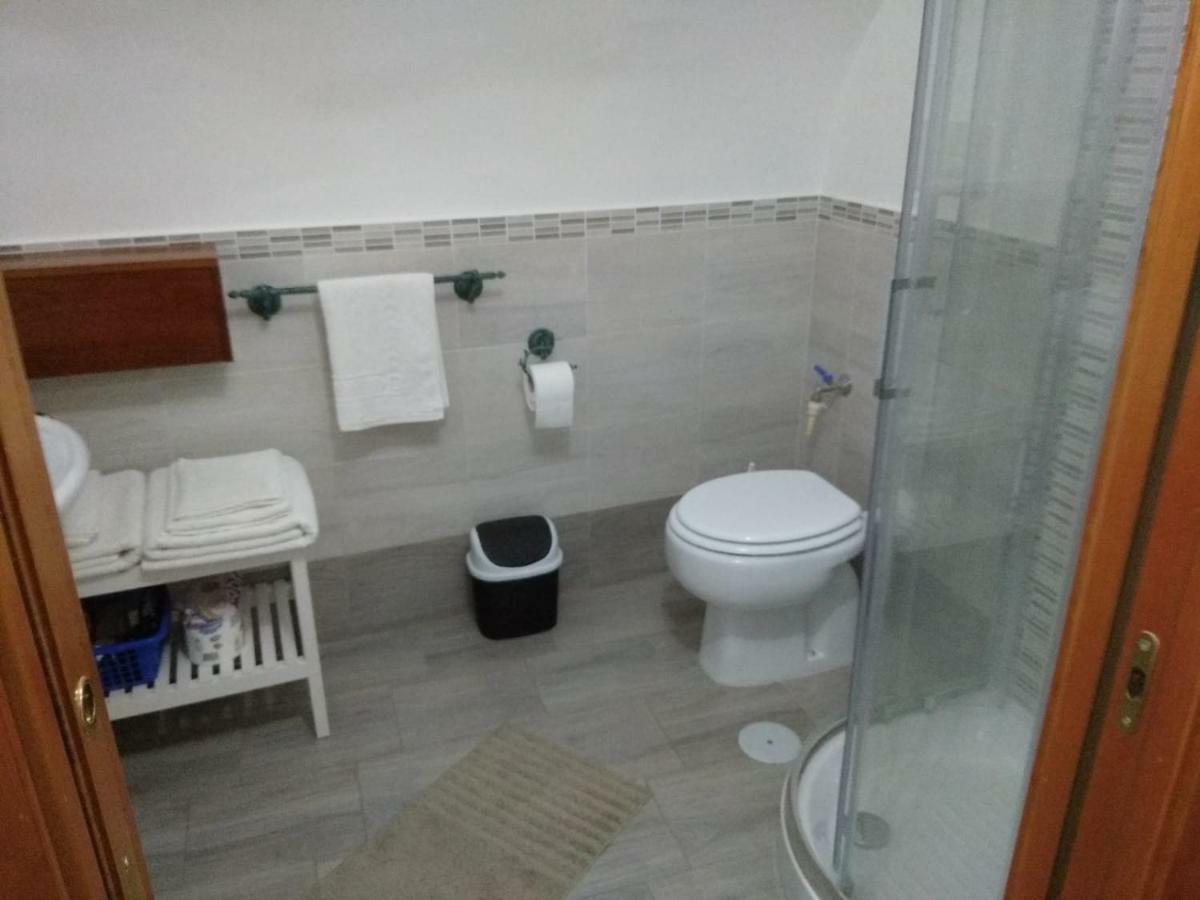 In Love: Balconcino Spaccanapoli * Napels